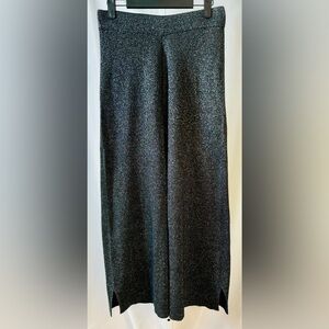 Leith Black & Silver Sparkly Stretch‎ Pull On Wide Leg Capris Size Small